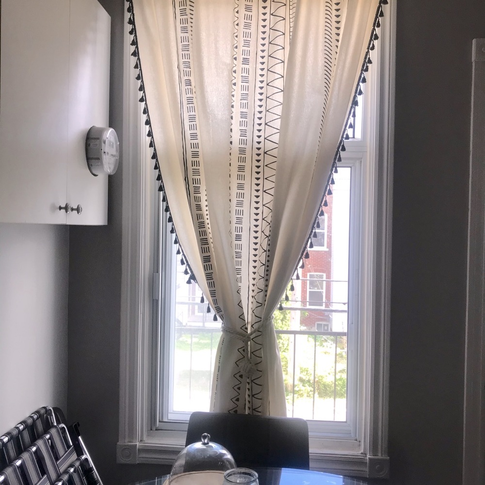 1pc Geometric Pattern Tassel Trim Curtain